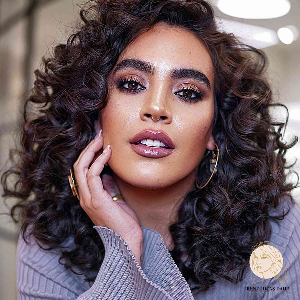 25 Cute Hairstyles For Medium Hair Curly Perfect for Your Next Salon Appointment 21 Beautiful Soft Touchable Curls