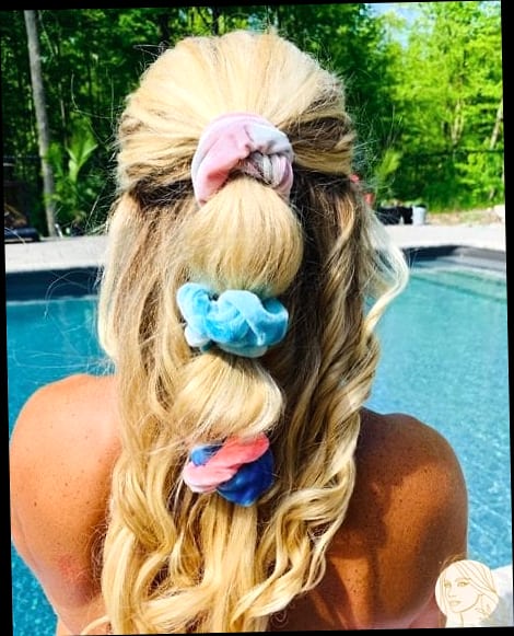 Bouncy Curls with a Natural Finish