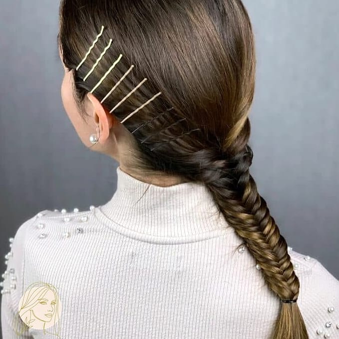 23 Bobby Pin Hairstyles For Short Hair for When You Need a Fresh Change 16 Braided Pin Accent