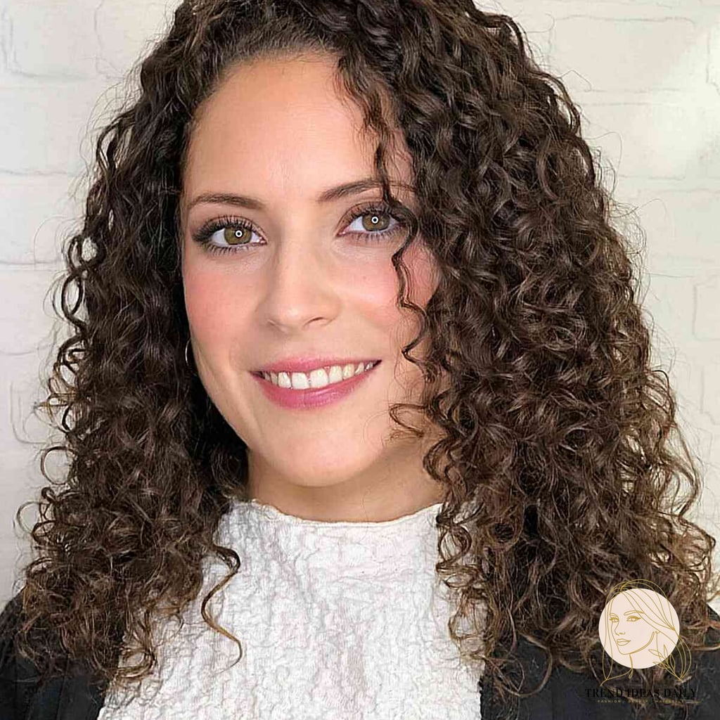 10 Stunning Hairstyles For Medium Length Curly Hair Worth Bookmarking Today 11 Curls with Lots of Volume