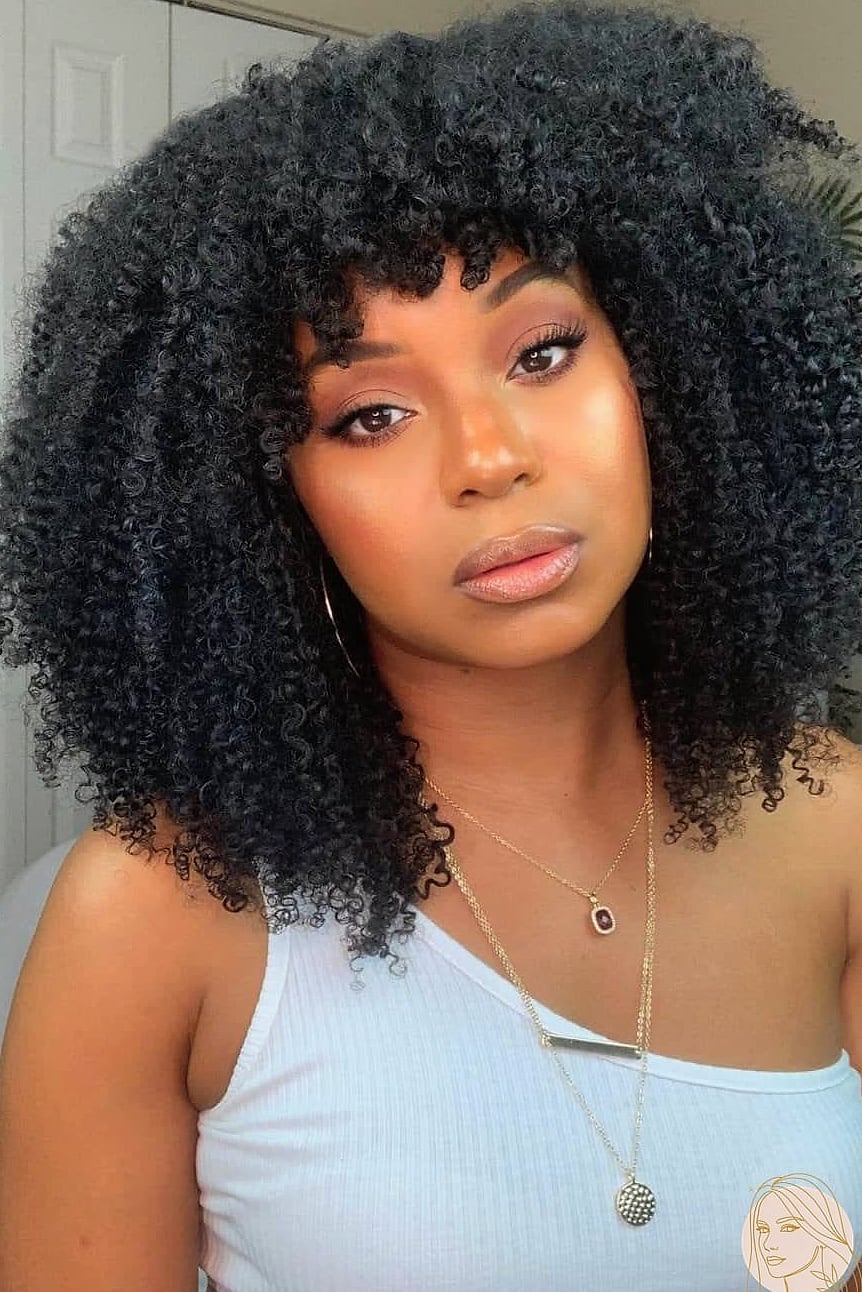 Defined Curls with a Puff