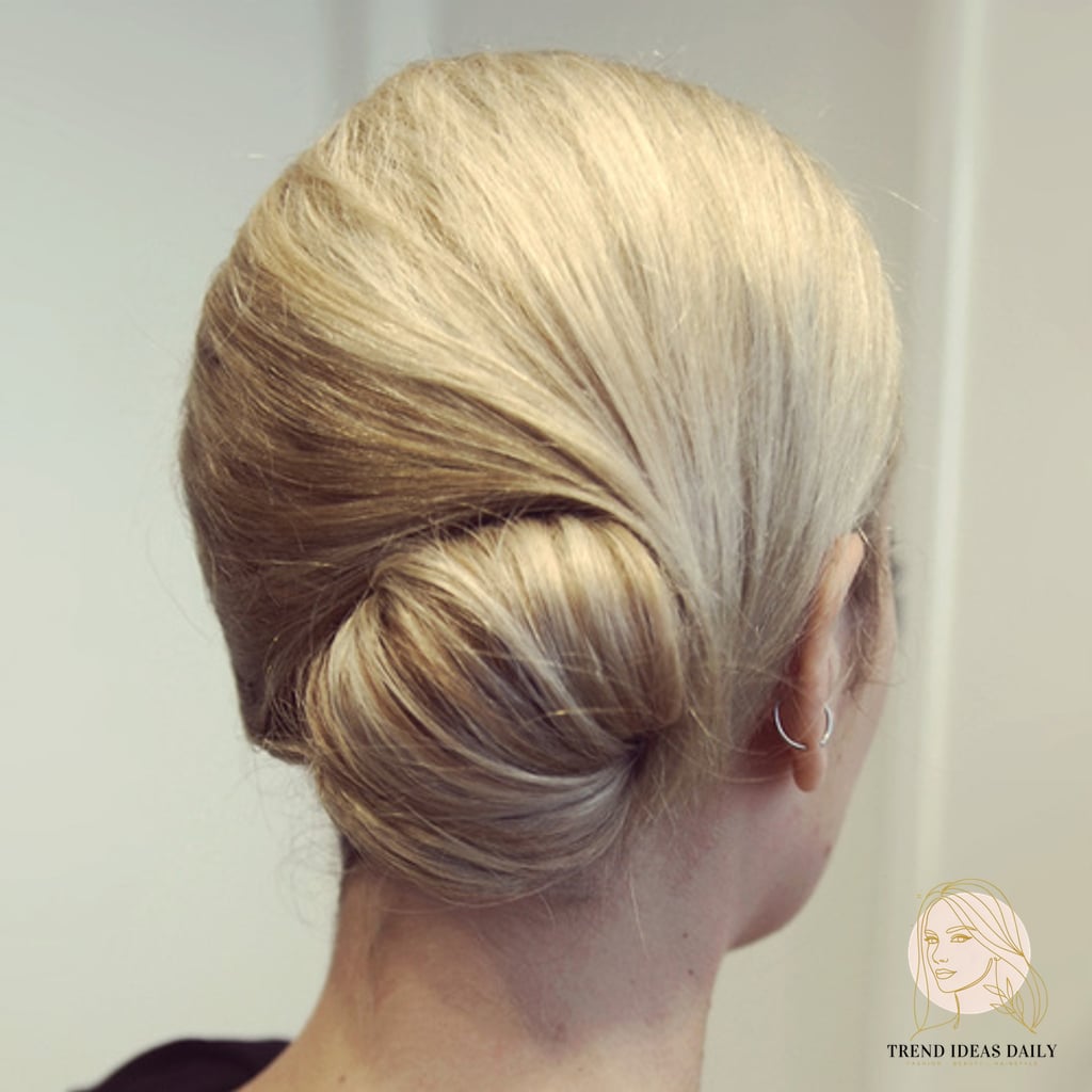 16 Stunning Easy Hair Updos For Medium Hair Worth Bookmarking Today 9 Formal Twisted Bun