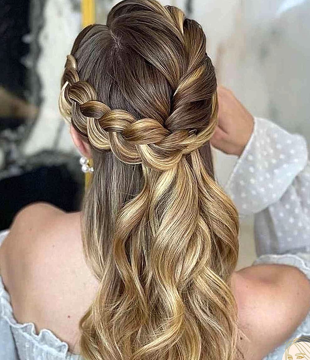 Half-Up Pixie Twist