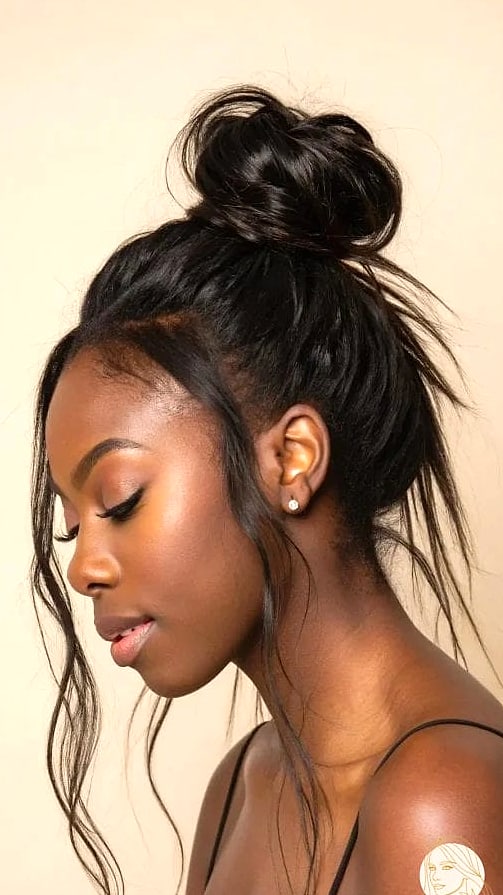 Messy Bun on Short Natural Hair