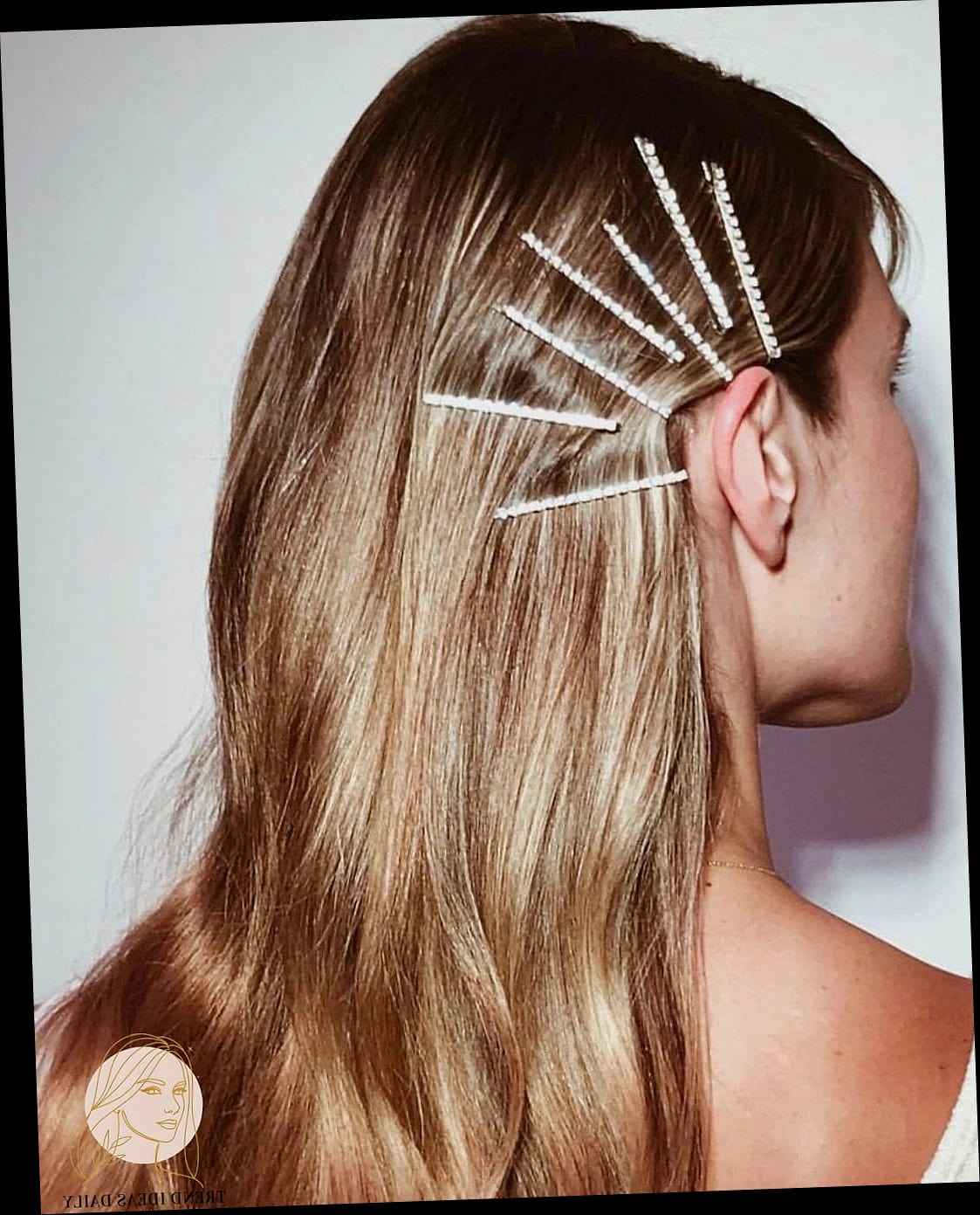 23 Bobby Pin Hairstyles For Short Hair for When You Need a Fresh Change 10 Micro Pin Accents
