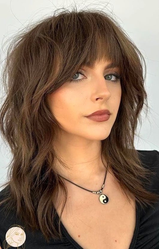 25 Pretty Hairstyles For Medium Hair for When You Need a Fresh Change 11 Mid-Length Hair Ideas for Women over 50