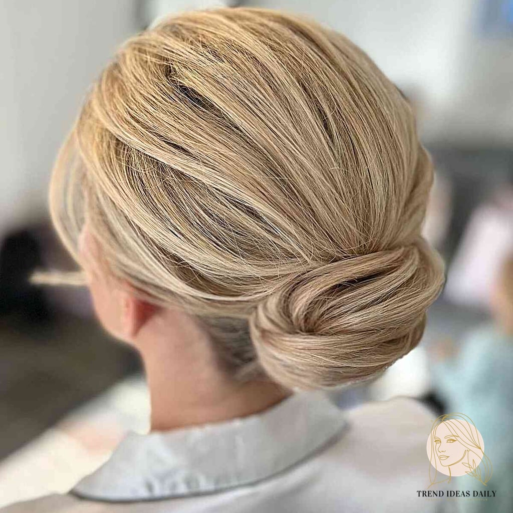 16 Stunning Easy Hair Updos For Medium Hair Worth Bookmarking Today 13 Modern Twisted Bun