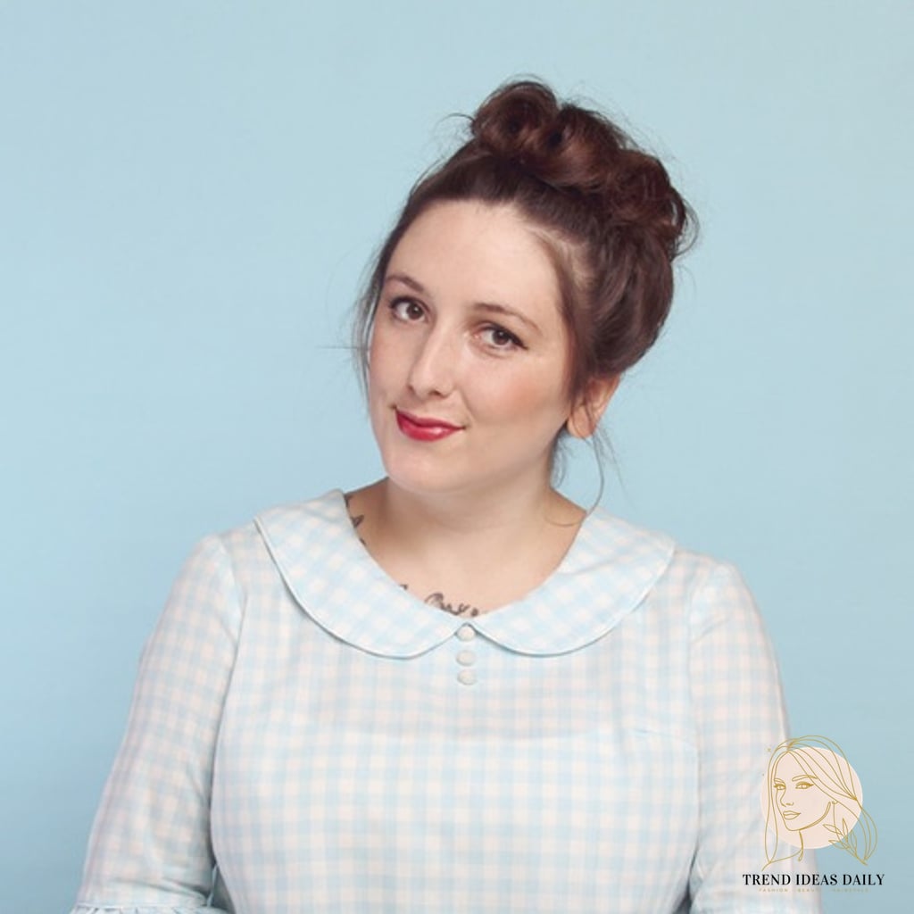 16 Stunning Easy Hair Updos For Medium Hair Worth Bookmarking Today 3 Pin Curl Bun