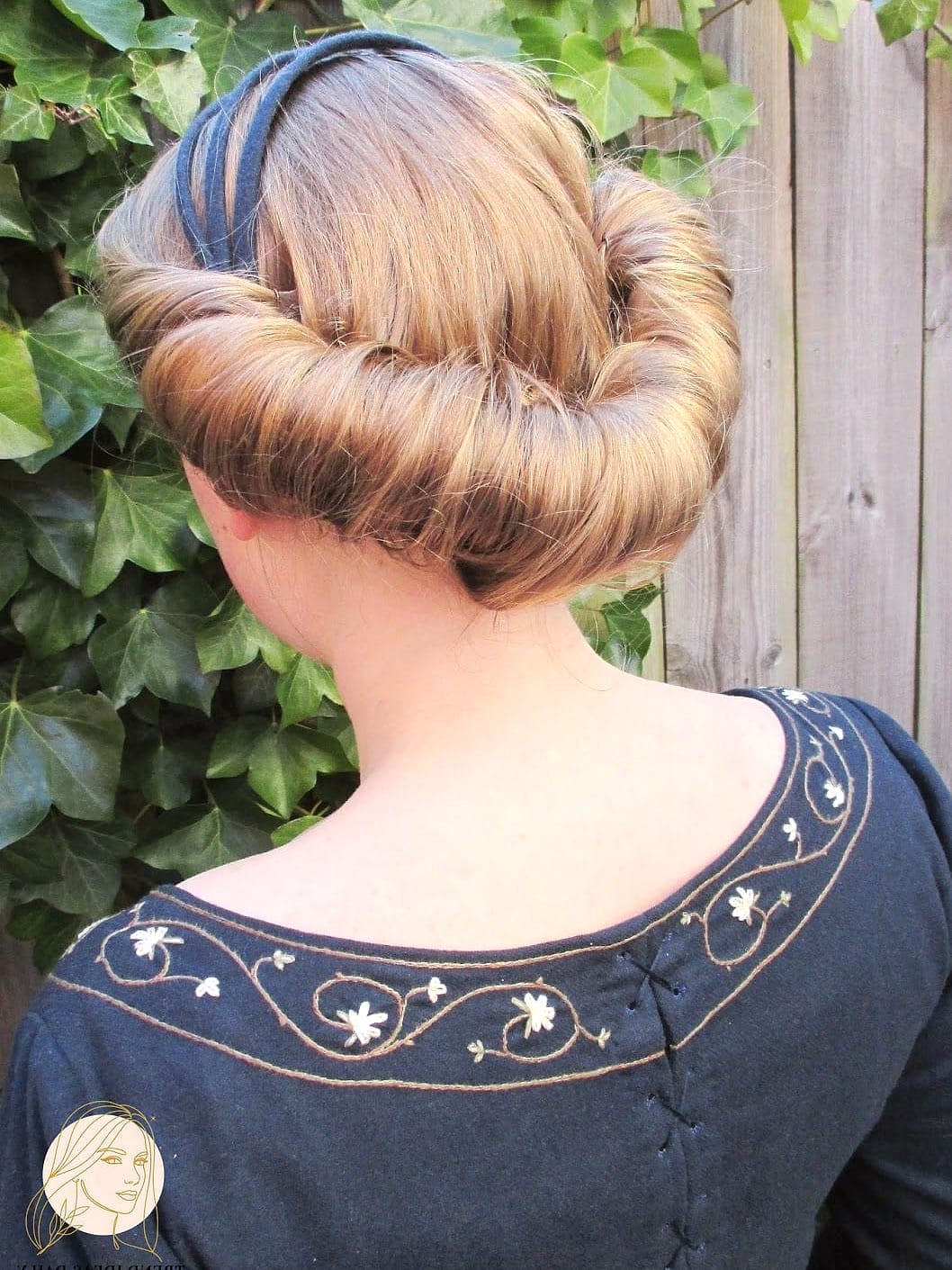 27 Medieval Hairstyles For Short Hair That Prove This Trend Is Here to Stay 14 Sassy Short Hairstyles for Older Women Ideas Not to Lose