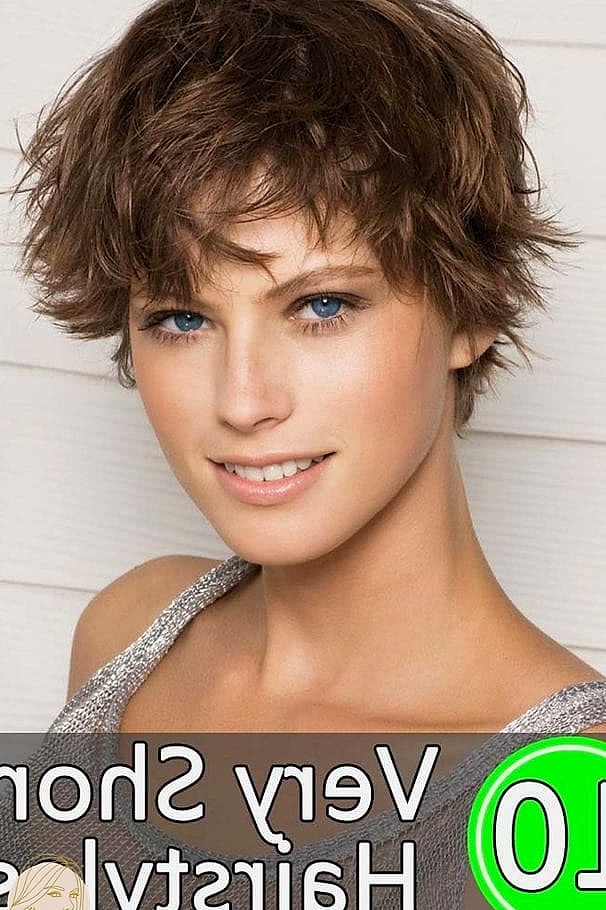 Short Haircut With Soft Layers Framing The Face Elegantly