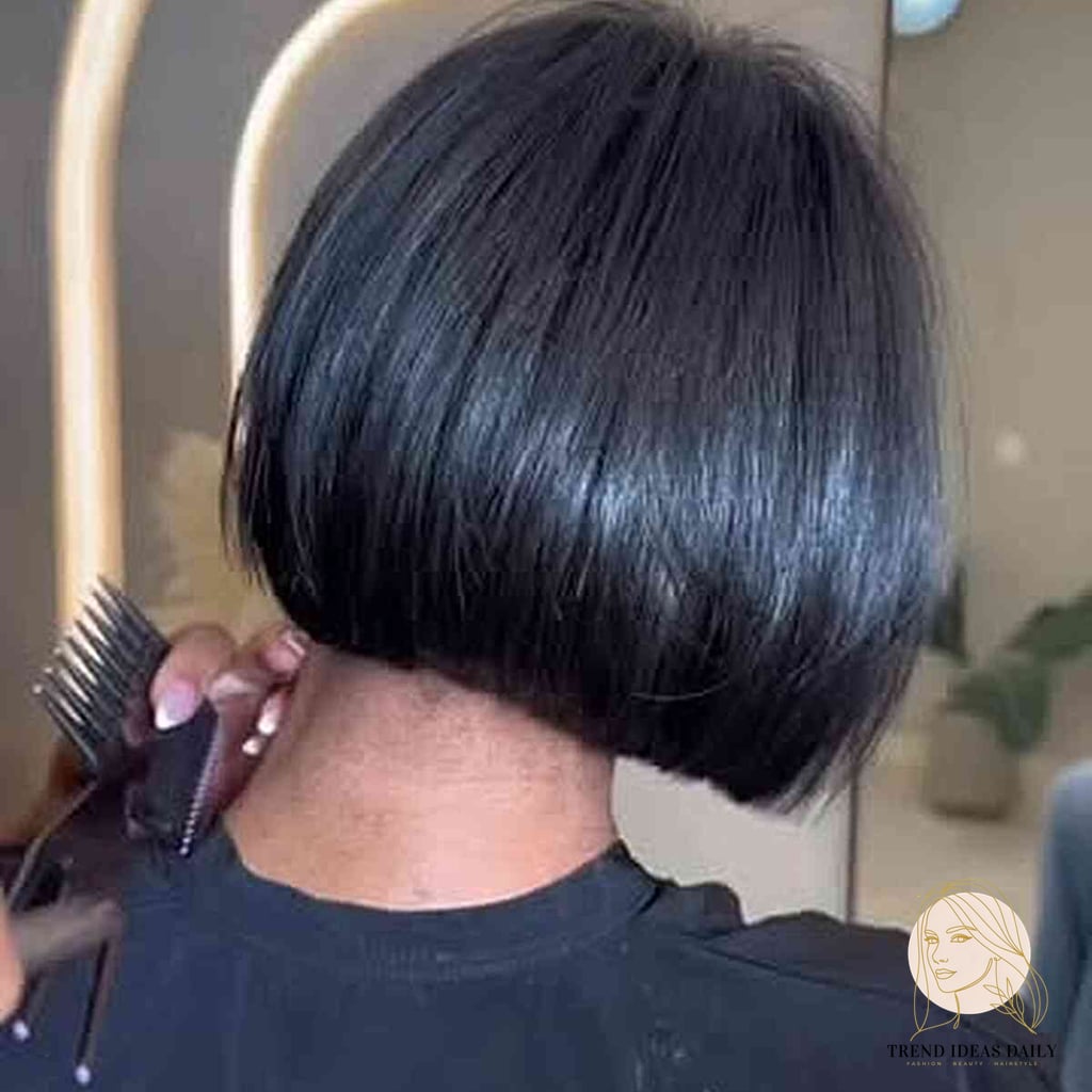 23 Short Hair For Straight Hair Inspo That's Giving Us Everything 2 Short Sleek Bob with Clean Lines