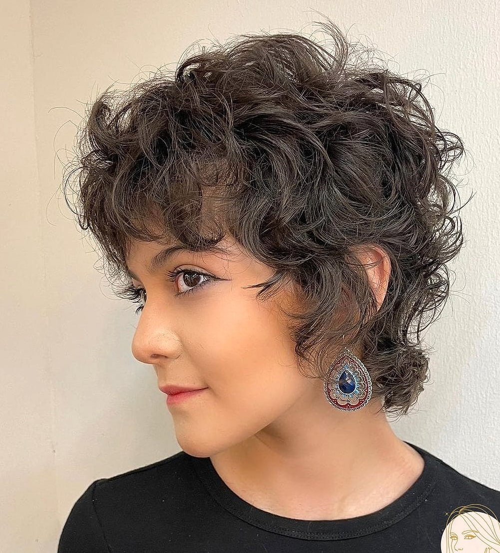 Short Wavy Mullet