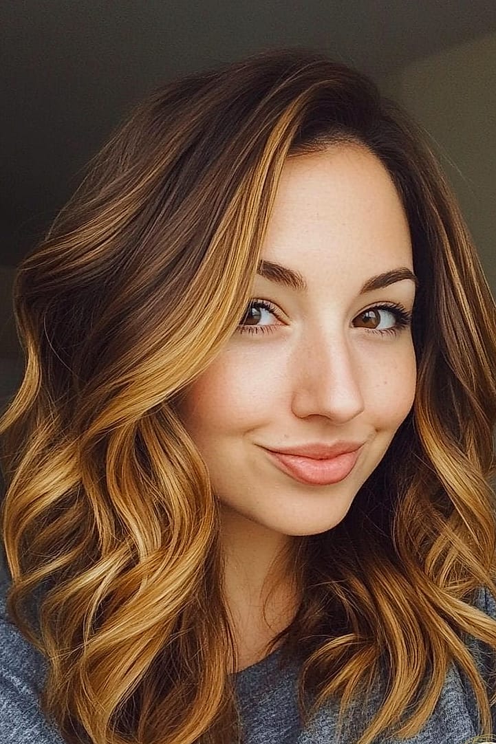 15 Cute Medium Hairstyles Looks That Will Seriously Inspire You 13 Soft Caramel Waves with Gentle Layers