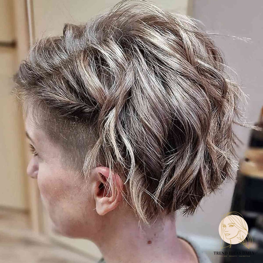 20 Half Pony Hairstyles For Short Hair That Are Actually Easy to DIY 4 Stylish Short Pixie Updo
