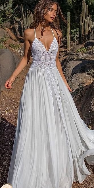 17 Stunning Cute Prom Hairstyles For Short Hair Worth Bookmarking Today 16 Textured Beach Wavy Bob
