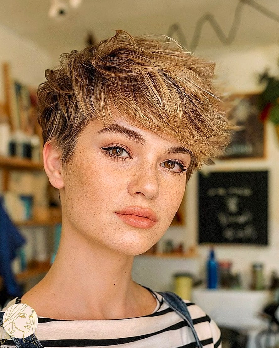 10 Casual Hairstyles For Short Hair for the Ultimate Glow Up 6 Tousled Pixie with Fringe